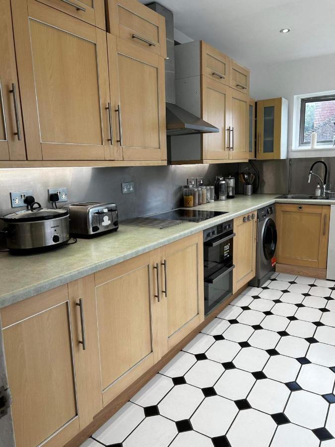 Don'T Wake Me Up. South London. Sleeps 6 Hotel Luaran gambar